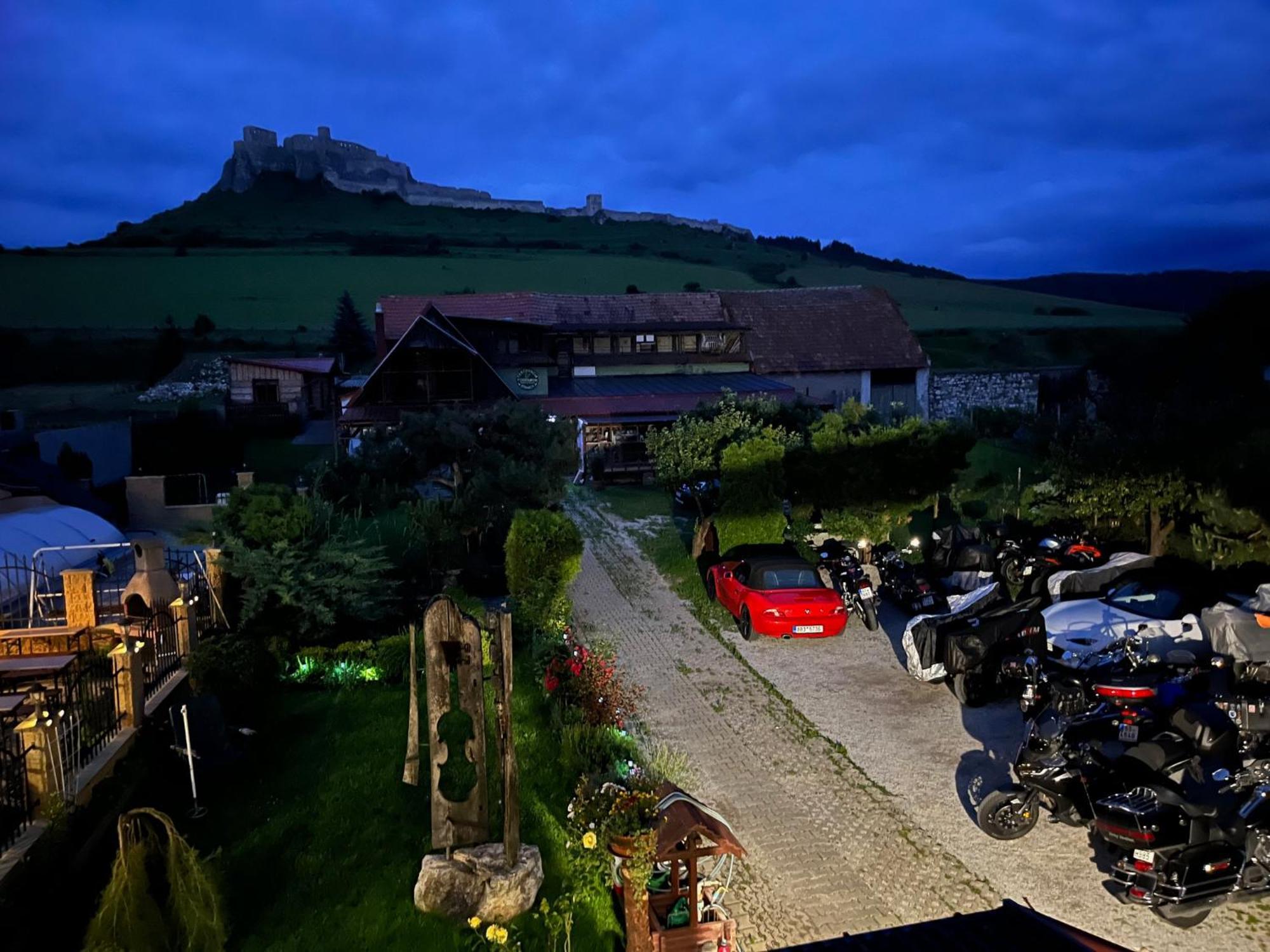 A+S Penzion Podzamok Spišské Podhradie Esterno foto