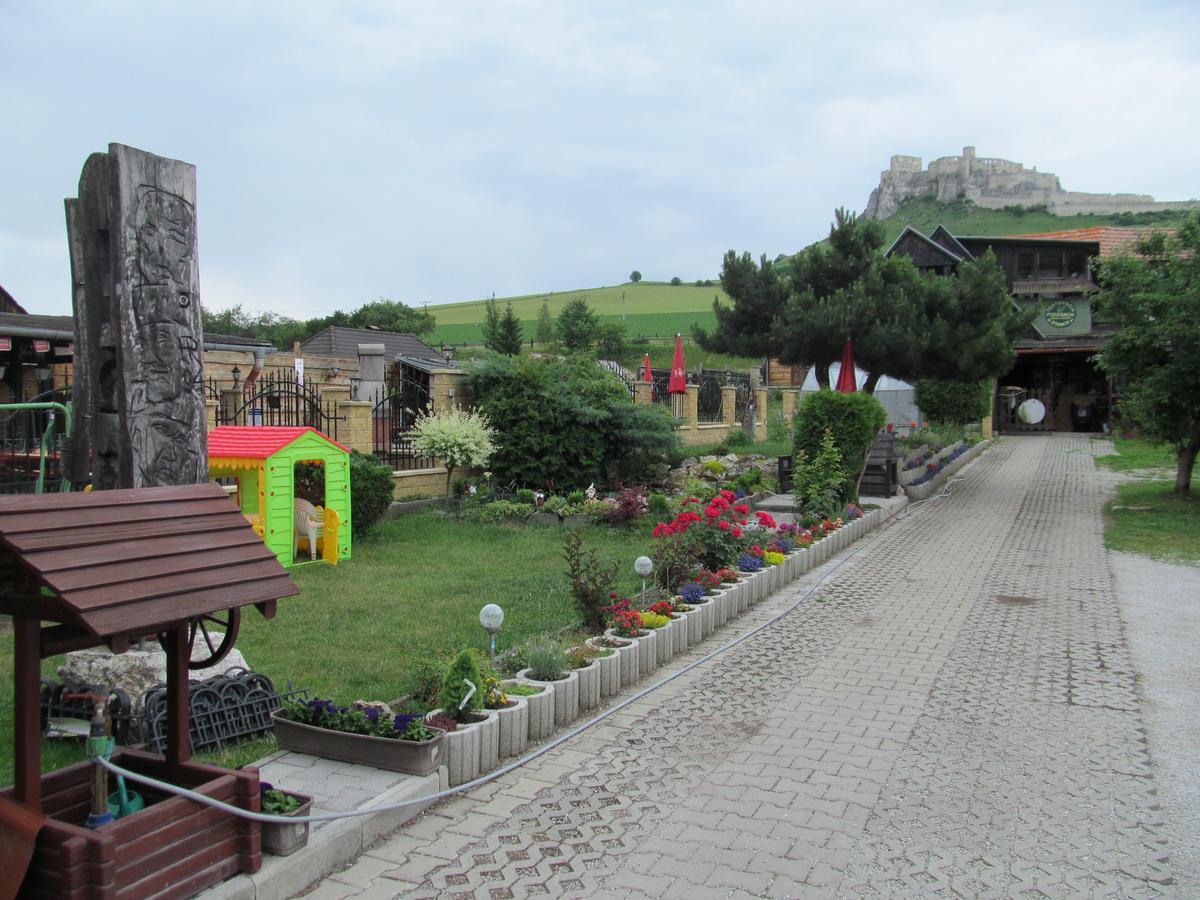 A+S Penzion Podzamok Spišské Podhradie Esterno foto